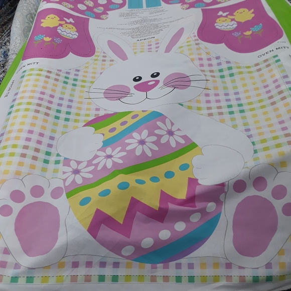 (New) Apron & Mittens Fabric Panel - Picture 5 of 10